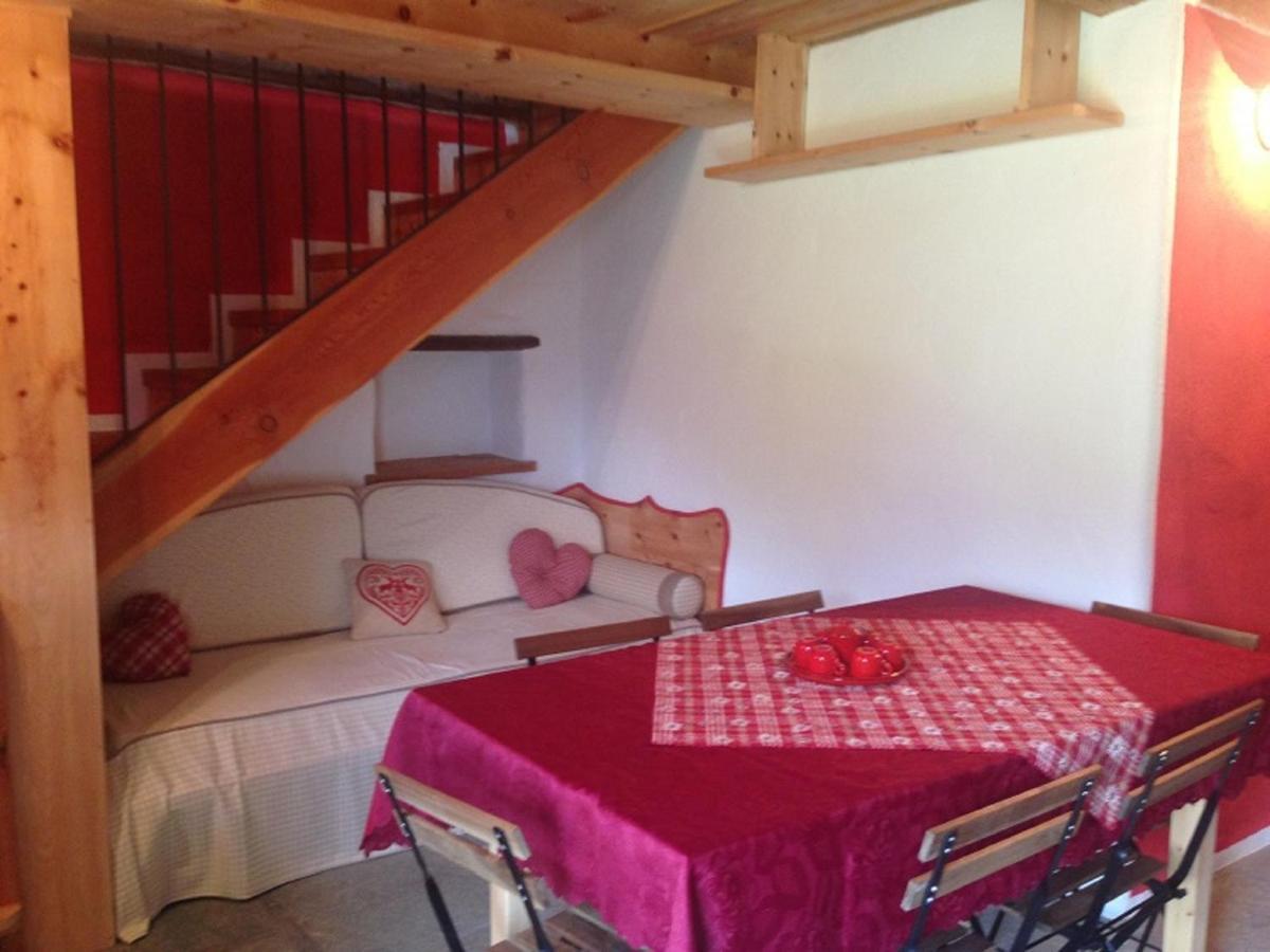 Baite Cialvrina Vila Gressoney-Saint-Jean Quarto foto